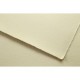 Cartulina lino color crema con fibras naturales