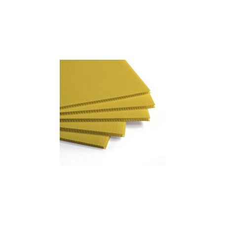 Coroplast amarillo 4 mm 700 g 1.22 x 2.44 m Placa