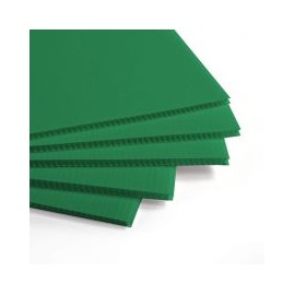 Coroplast verde pasto 4 mm 700 g 1.22 x 2.44 m Placa